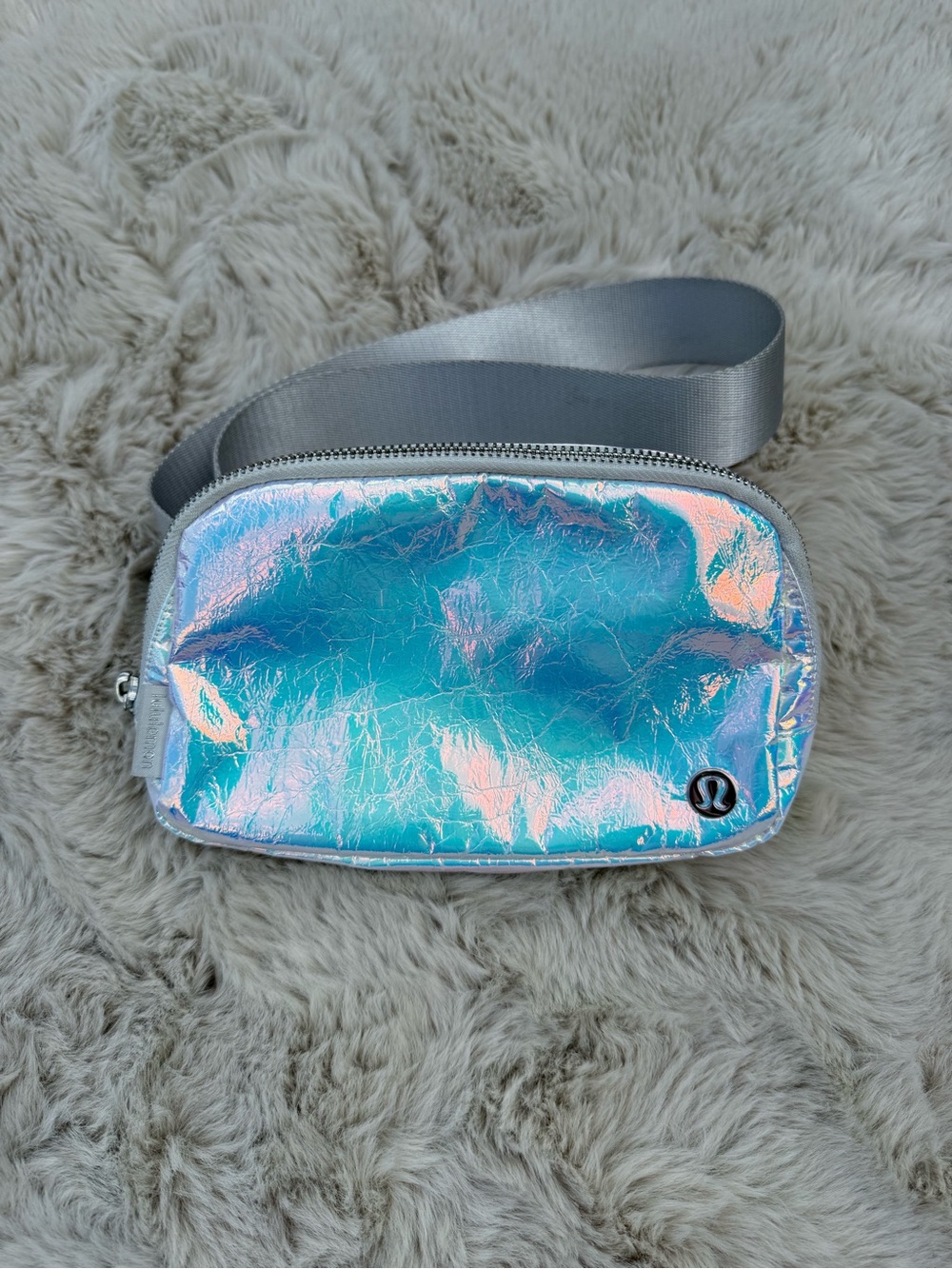 Lululemon Iridescent Holographic Belt Bag - Picture 2 of 8